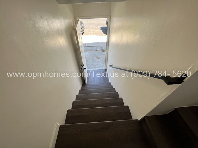 Building Photo - 1415 Seward St