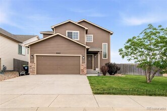 Building Photo - 6005 San Mateo Dr