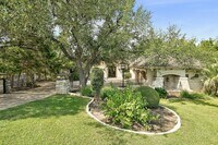 Building Photo - 102 Cold Water Ln