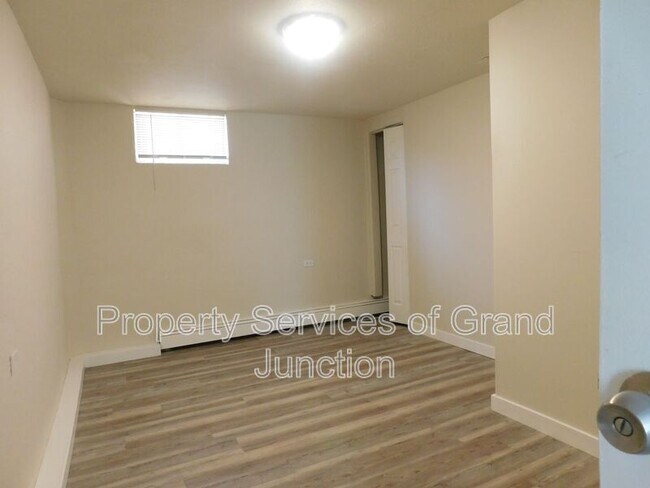 Building Photo - 1340 Orchard Ave