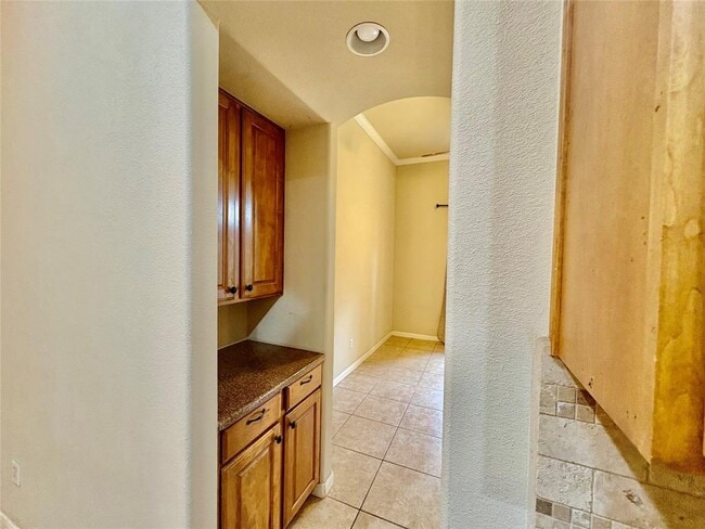 Building Photo - 15210 Falcon Dr