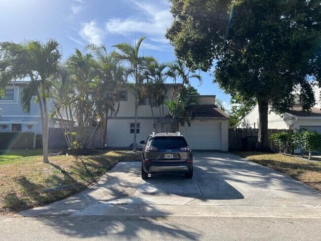 Building Photo - 2417 Sundy Ave
