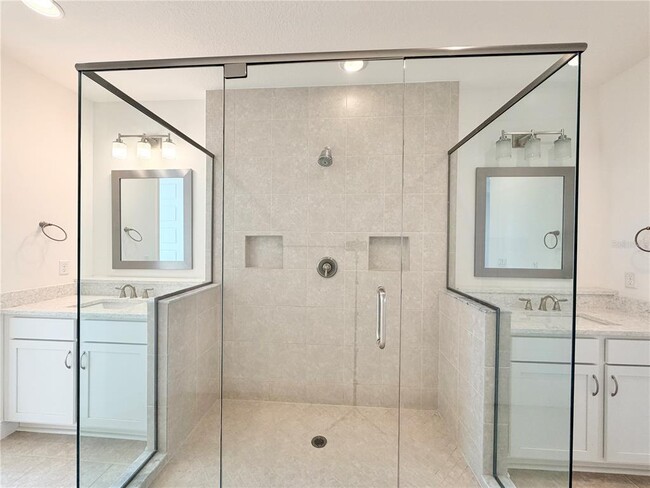 Building Photo - 9886 Bucklow Hill Dr