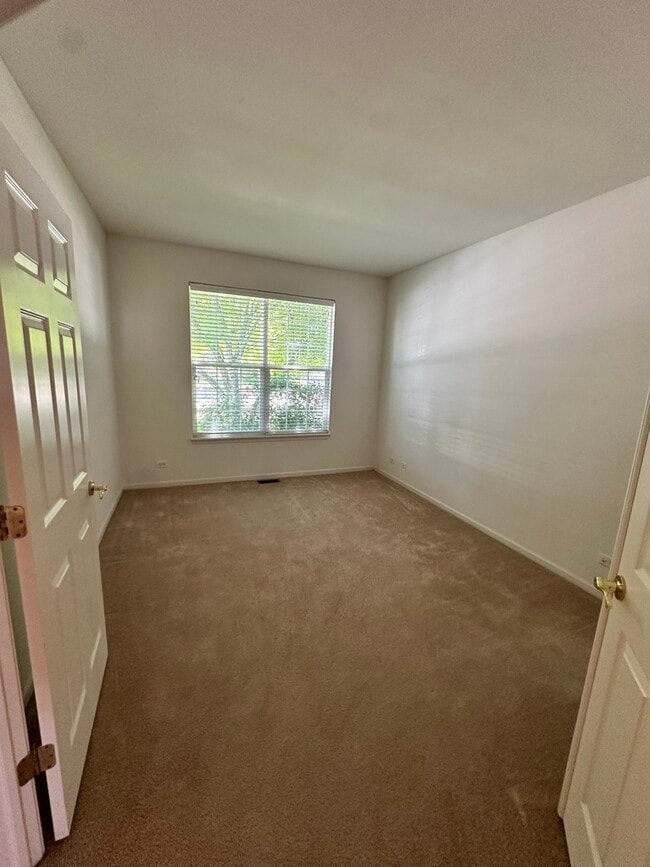 Building Photo - 1445 Cambria Dr
