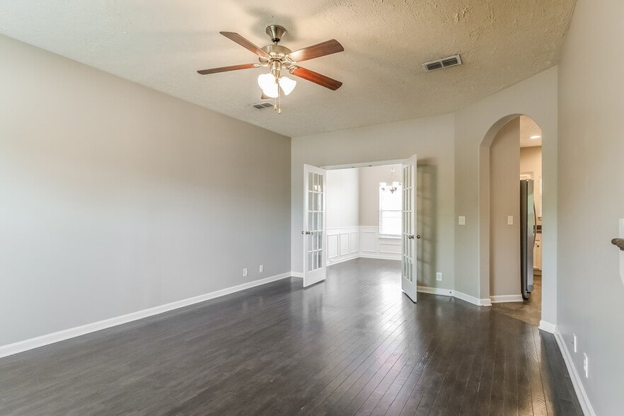Building Photo - 1728 Bellamy Ln