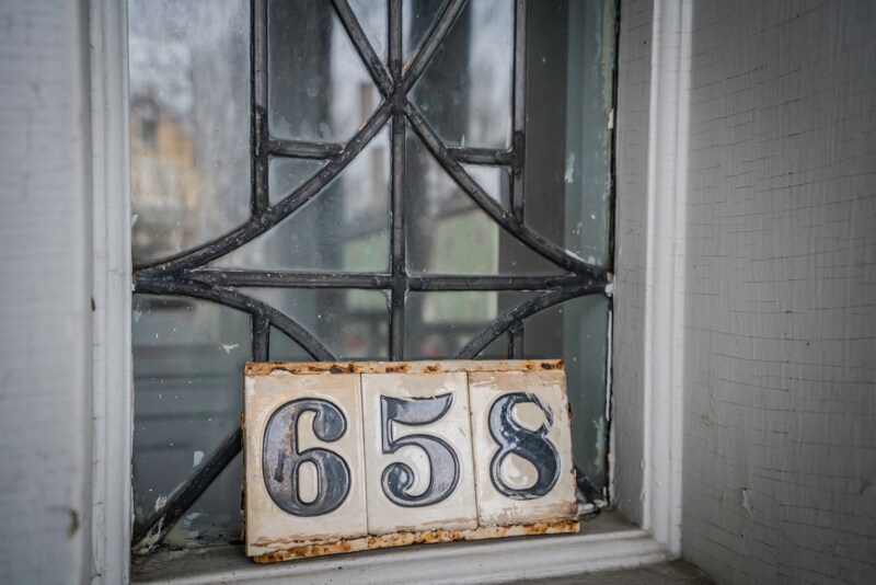 Building Photo - 658 Maple Ln