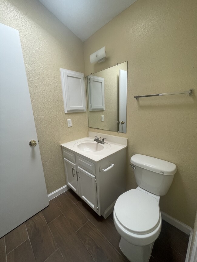 Building Photo - 11622 Scott Simpson Dr