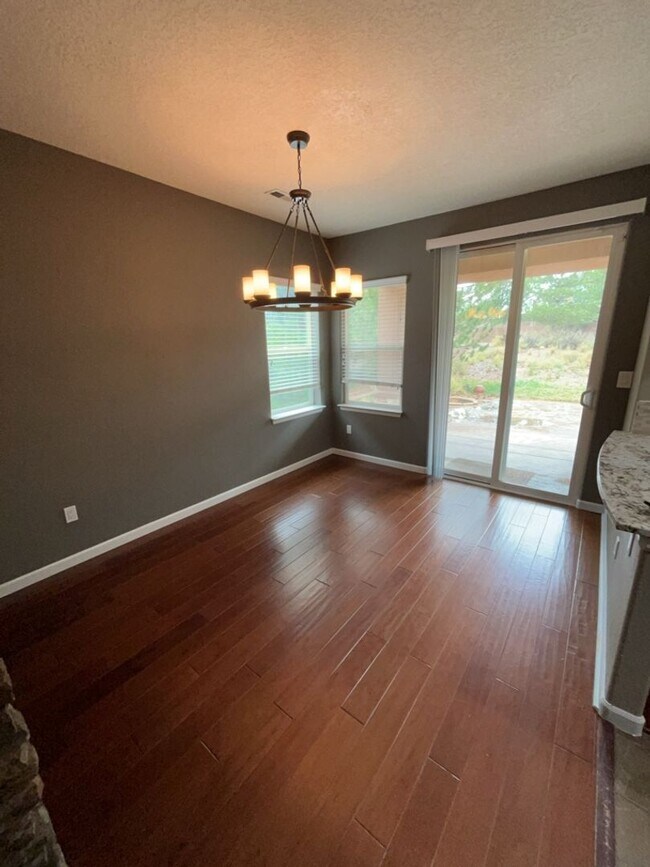 Building Photo - 10115 Avenida Vista Cerros NW