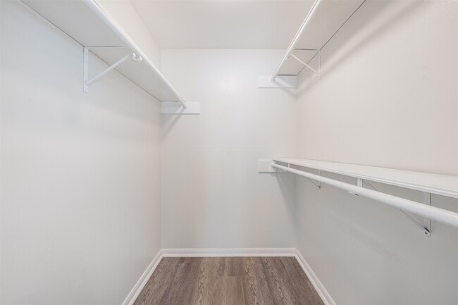 Building Photo - 6215 Portal Dr