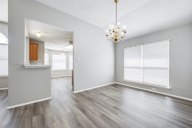 Building Photo - 6431 St Leonard Dr