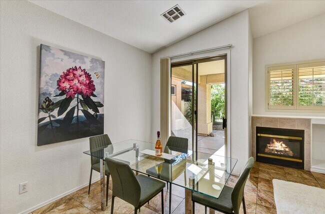 Building Photo - 3247 E Maldonado Dr