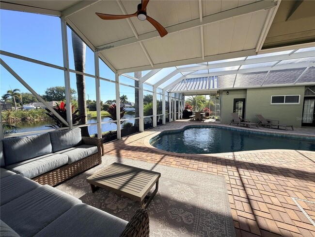 Building Photo - 8344 9th Ave Terrace NW