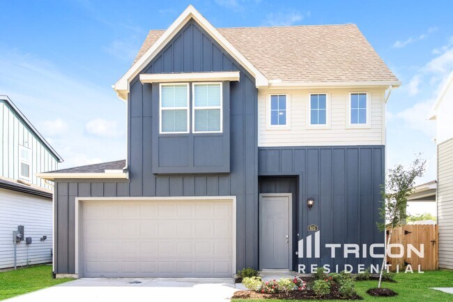 Primary Photo - 9835 Willow Creek Commerce Dr
