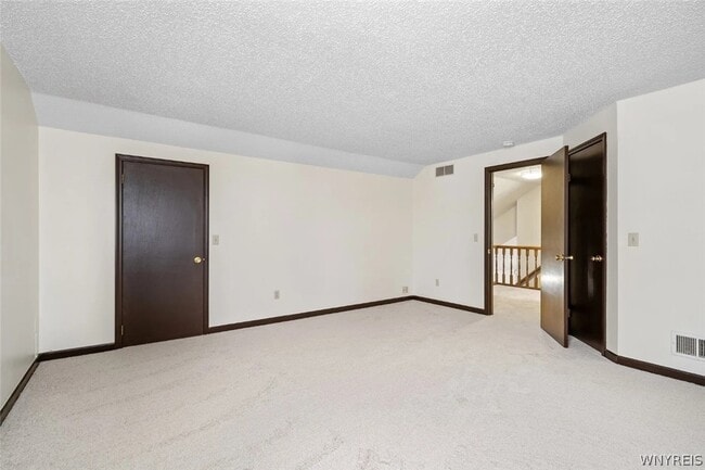 Building Photo - 383 S Ellicott Creek Rd