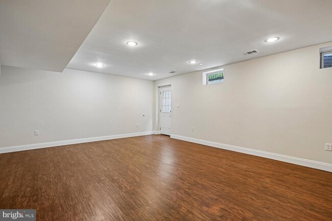 Building Photo - 9063 Galvin Ln