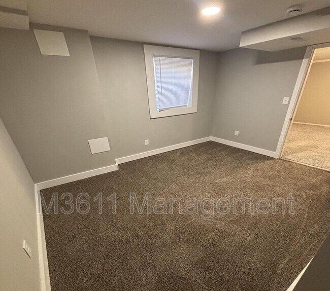 Building Photo - 5313 Leighton Ave