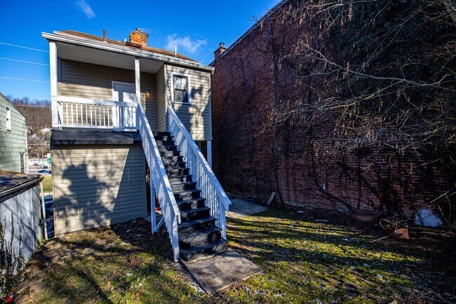 Building Photo - 1617 Westwood Ave