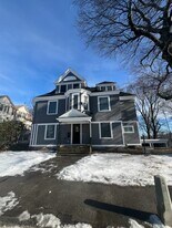 Building Photo - 33 Richards St