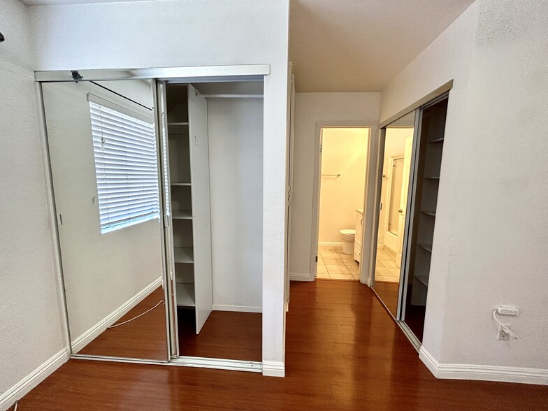 Building Photo - 1039 Mount Olive Dr