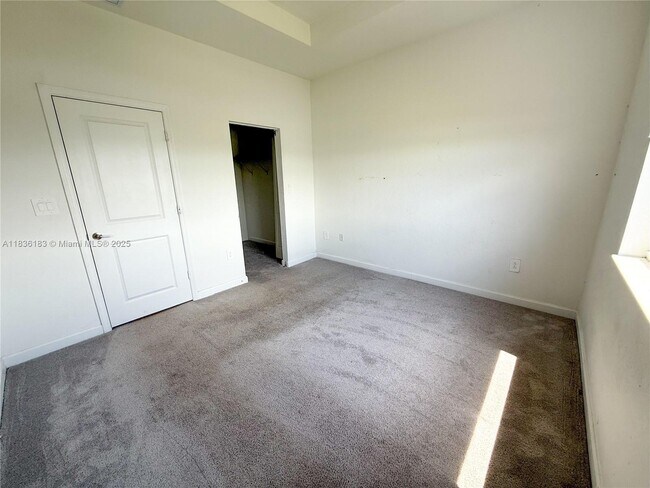 Building Photo - 12440 NW 23rd Ct