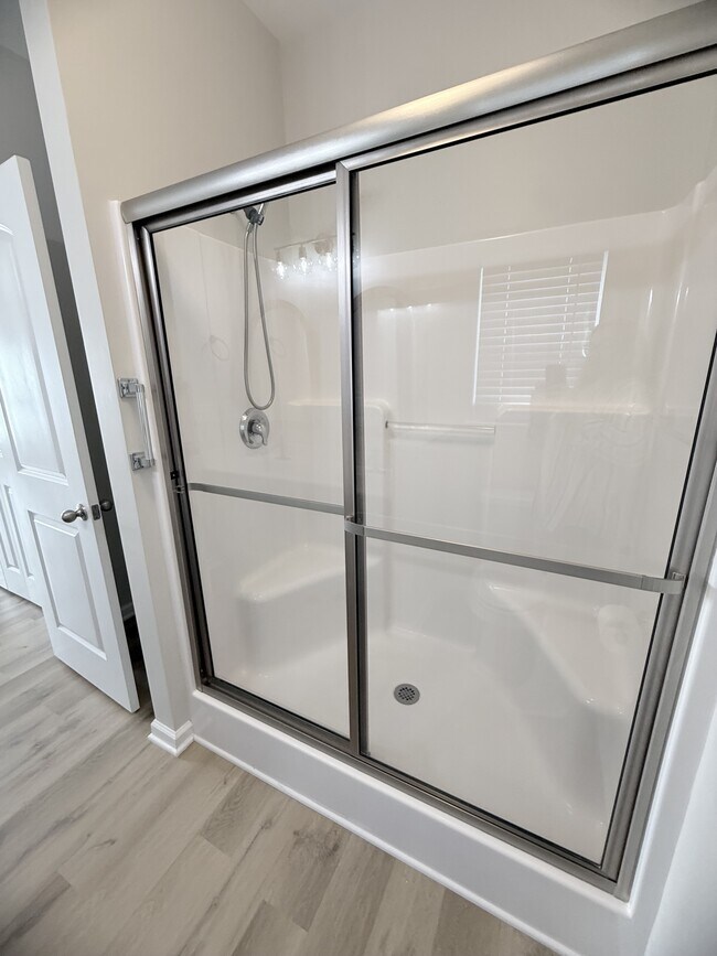 Building Photo - 207 Cupola Dr