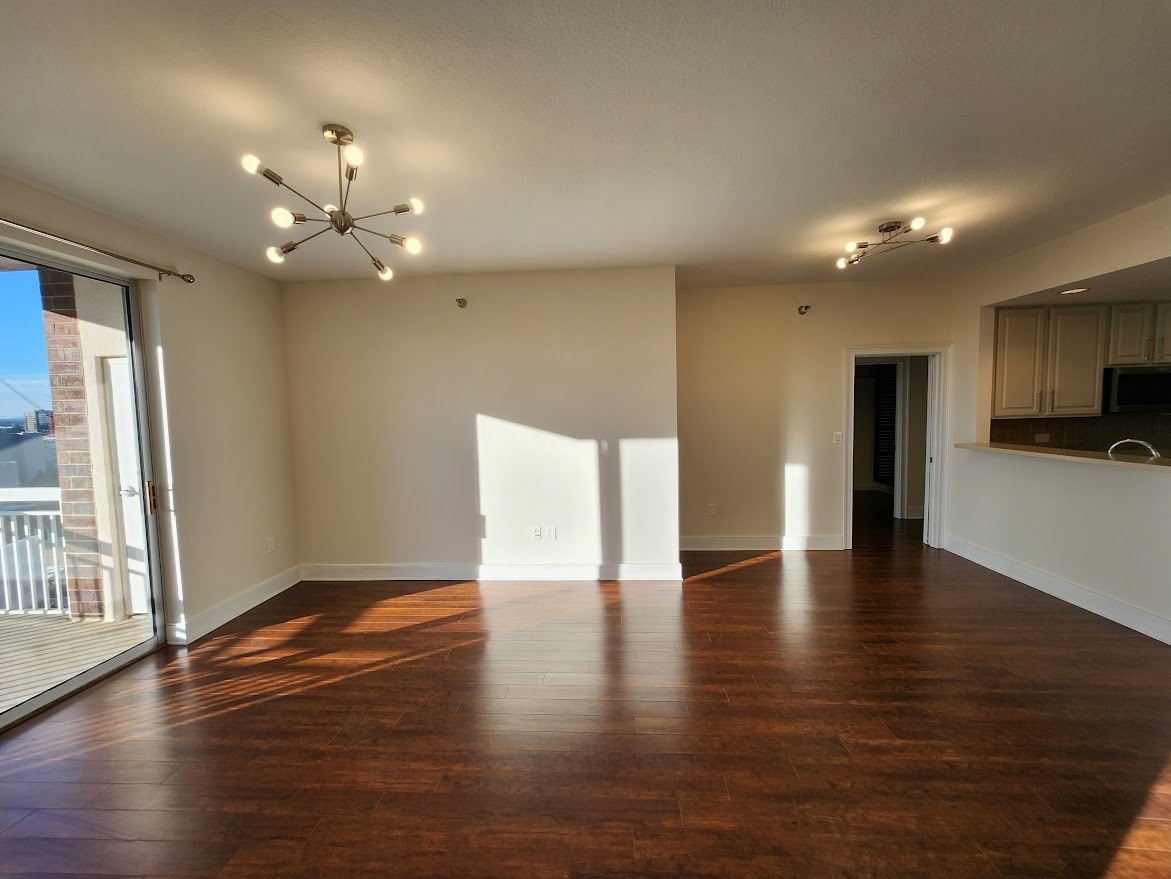 Living Room - 285 Centennial Olympic Park Dr NW