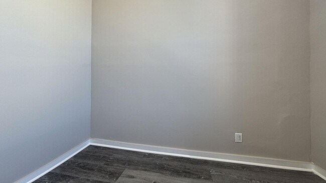 Building Photo - 3066 N Bambrey St