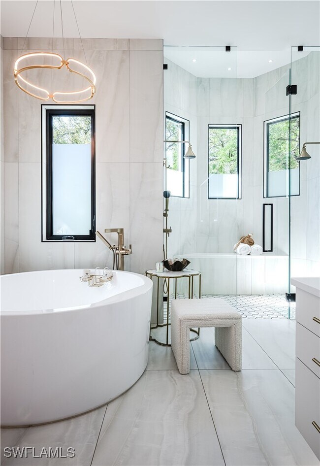 Building Photo - 681 Katemore Ln