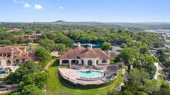 Building Photo - 201 Costa Bella Dr