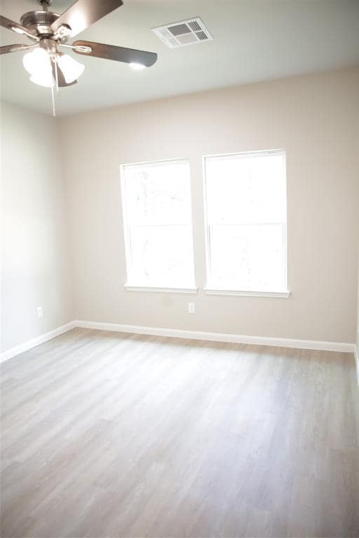 Building Photo - 112 Turner St