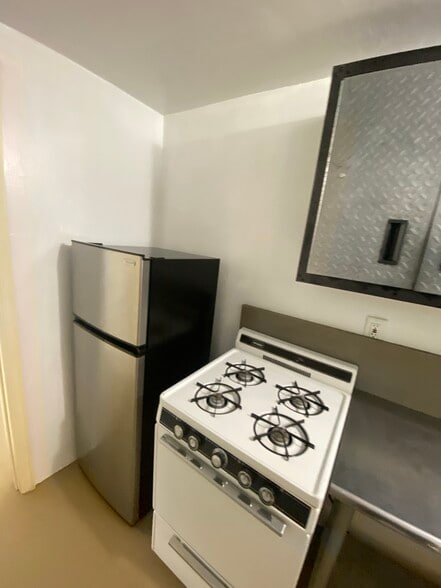 Building Photo - 5344 Caldwell St