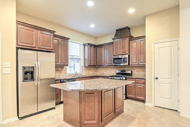 Building Photo - 19 Cheswood Manor Court