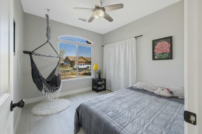 Building Photo - 2785 Eshom Creek Ct