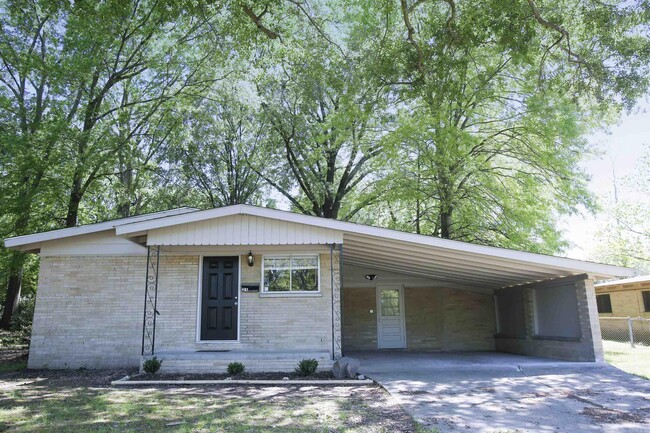 Primary Photo - 25 Sunnydale Dr