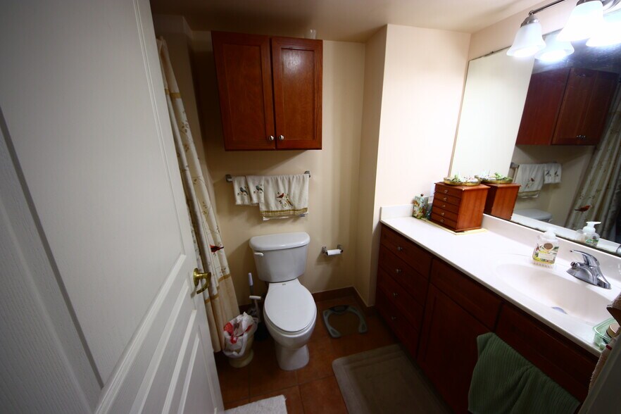 Building Photo - 631 D St NW