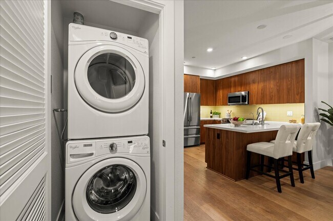 Building Photo - 1101 W El Camino Real