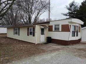 Building Photo - 111 Franklin St