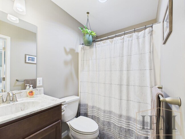 Building Photo - Coming Soon- Modern 3 Bedroom, 2.5 Bath To...