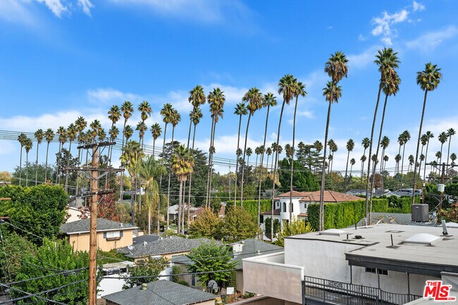 Building Photo - 4406 Fulton Ave