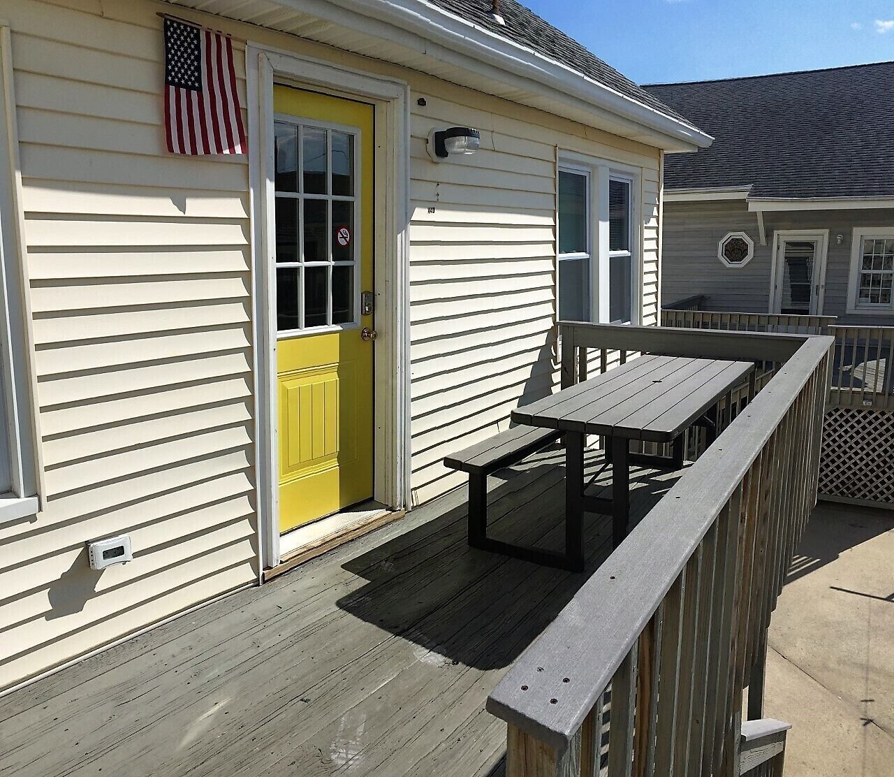 Building Photo - 44 Hancock Ave