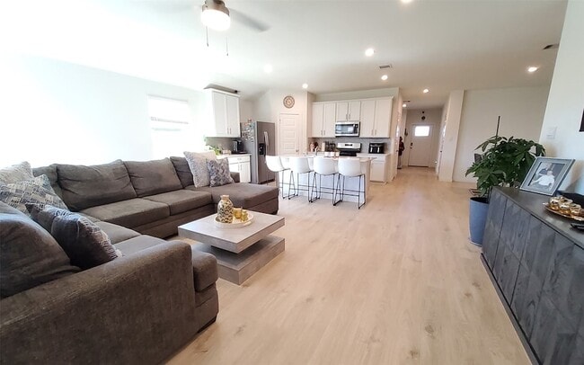 Building Photo - 31731 Hallington Hl Ln