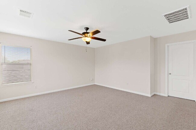 Building Photo - 18226 Fair Grange Ln