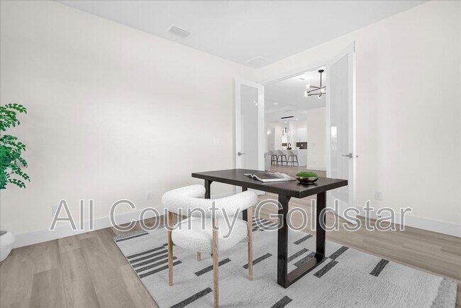 Building Photo - 1173 Rotonda Cir