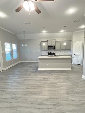 Building Photo - 1008 Eva Dr