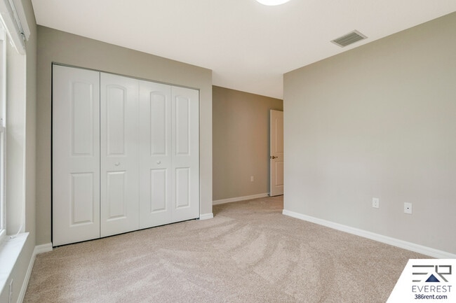 Building Photo - 53 Selma Trail