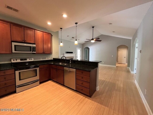 Building Photo - 2239 E Indiana Ave