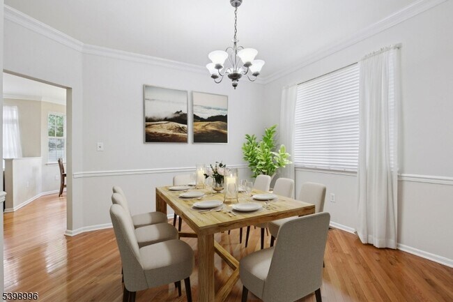 Building Photo - 12 Hansom Rd