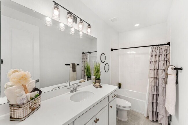 Building Photo - 8130 Allure Dr