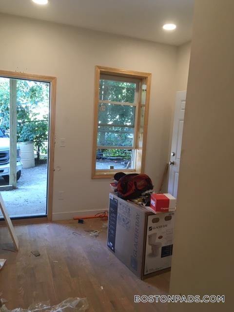 Building Photo - 20 Winthrop St