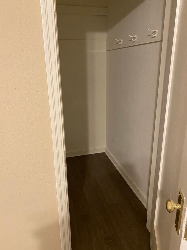 Interior Photo - Colorado, 461